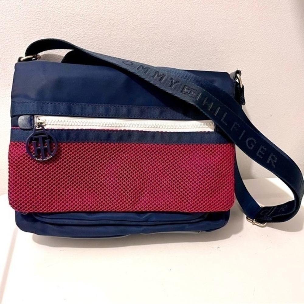 Tommy Hilfiger bag messenger purse blue nautical red nylon utility pocket Women